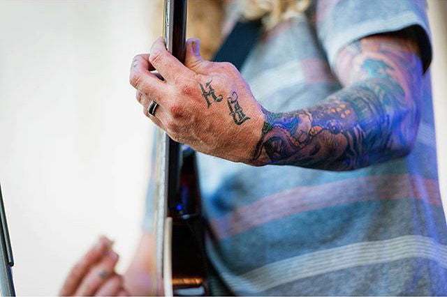 Strike The Right Note, In Style