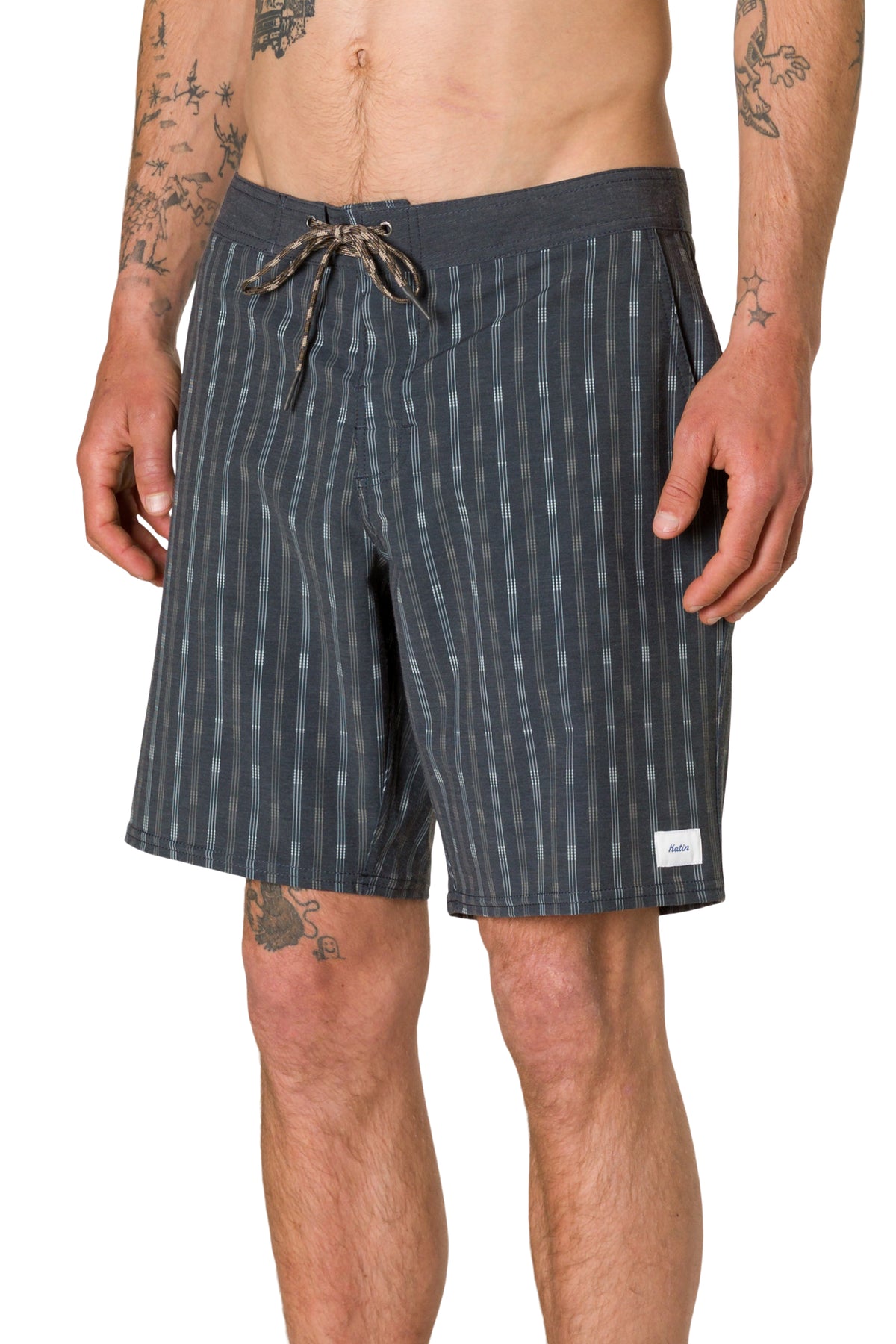 CROSSROADS HYBRID TRUNK