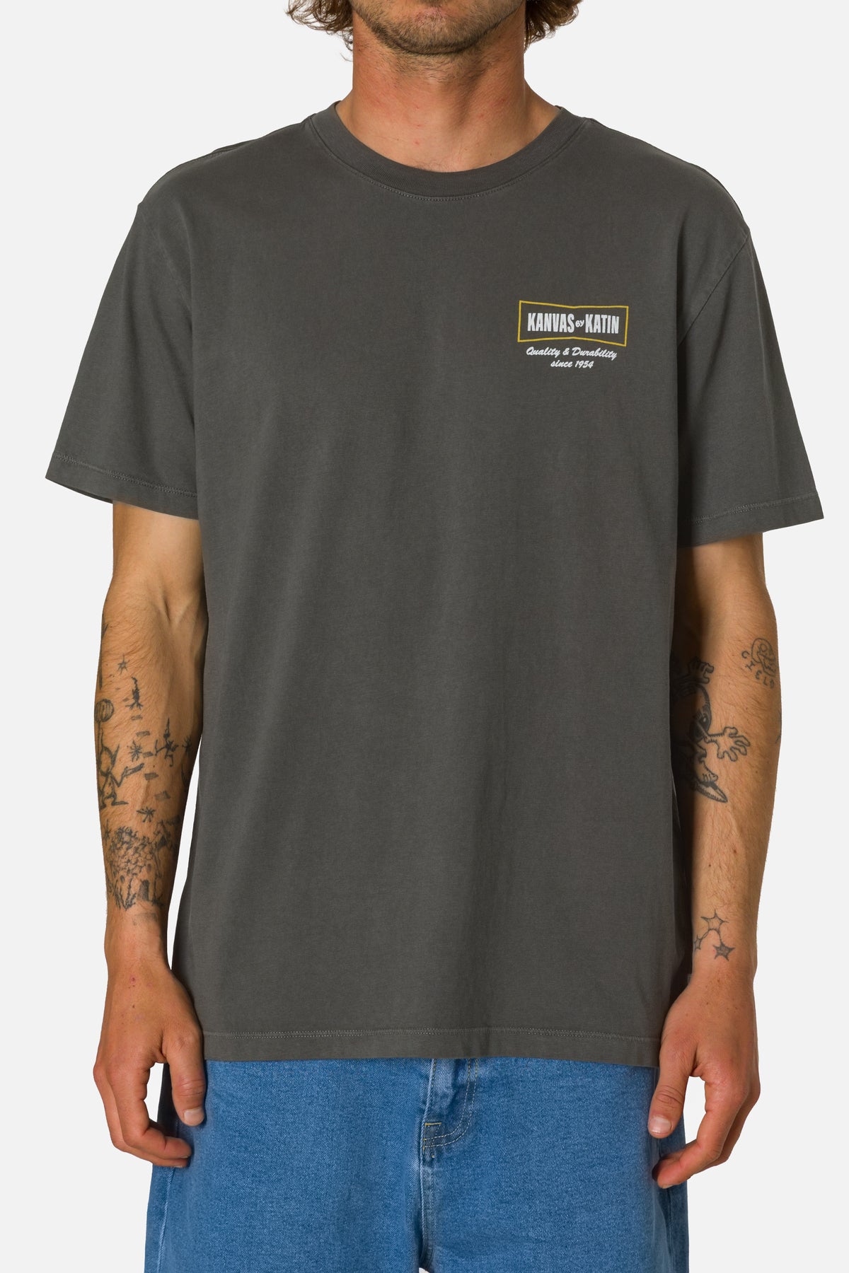 AXLE TEE