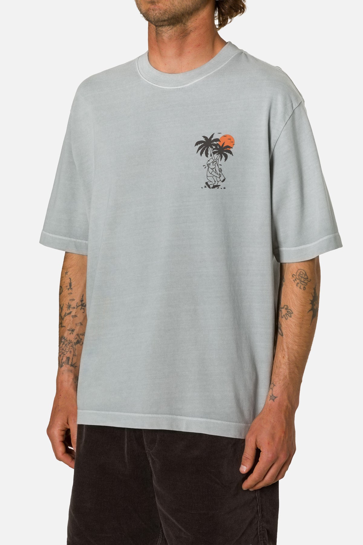 DELIVERY BOX FIT TEE