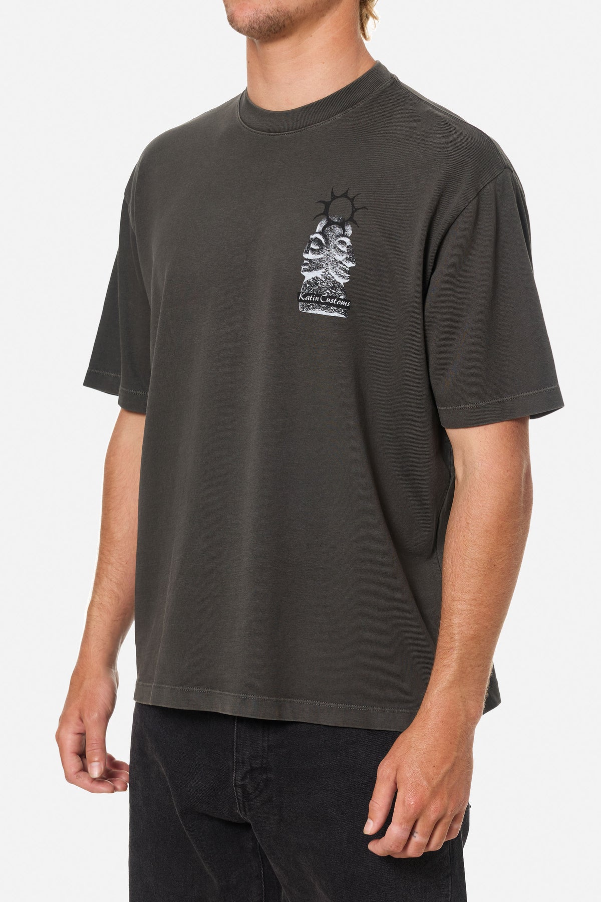 OFFERING BOX FIT TEE