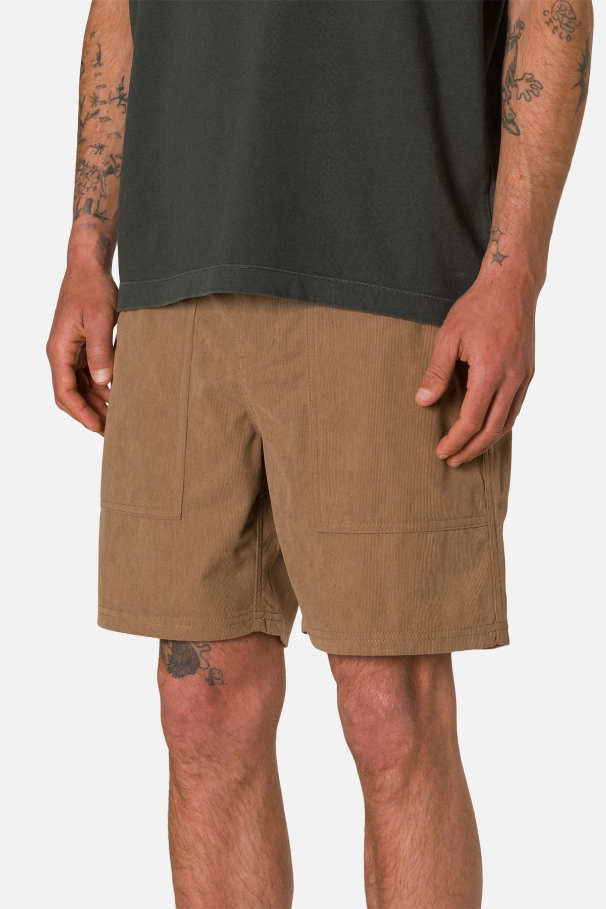 TRAILS CORDUROY SHORT