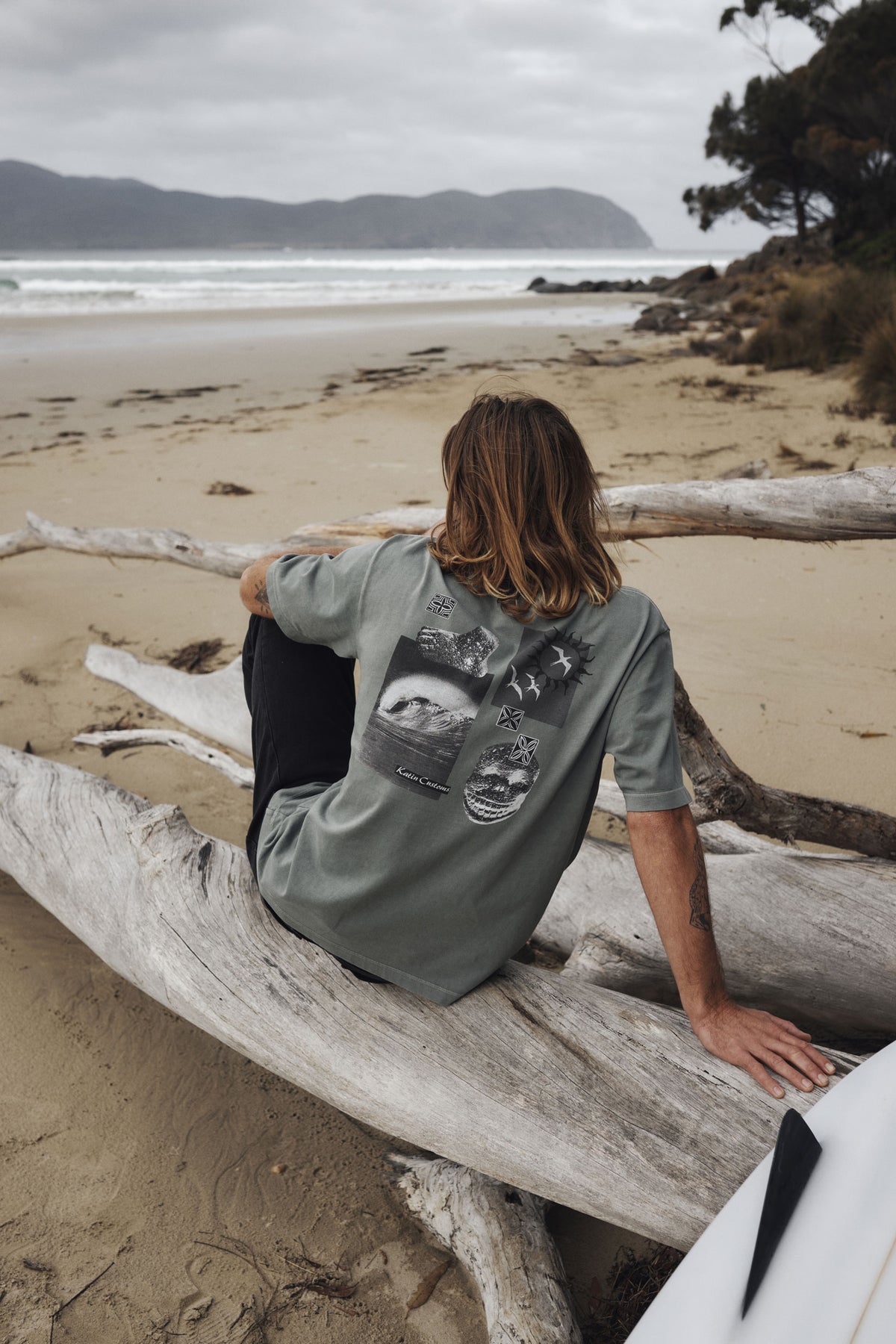 OFFERING BOX FIT TEE