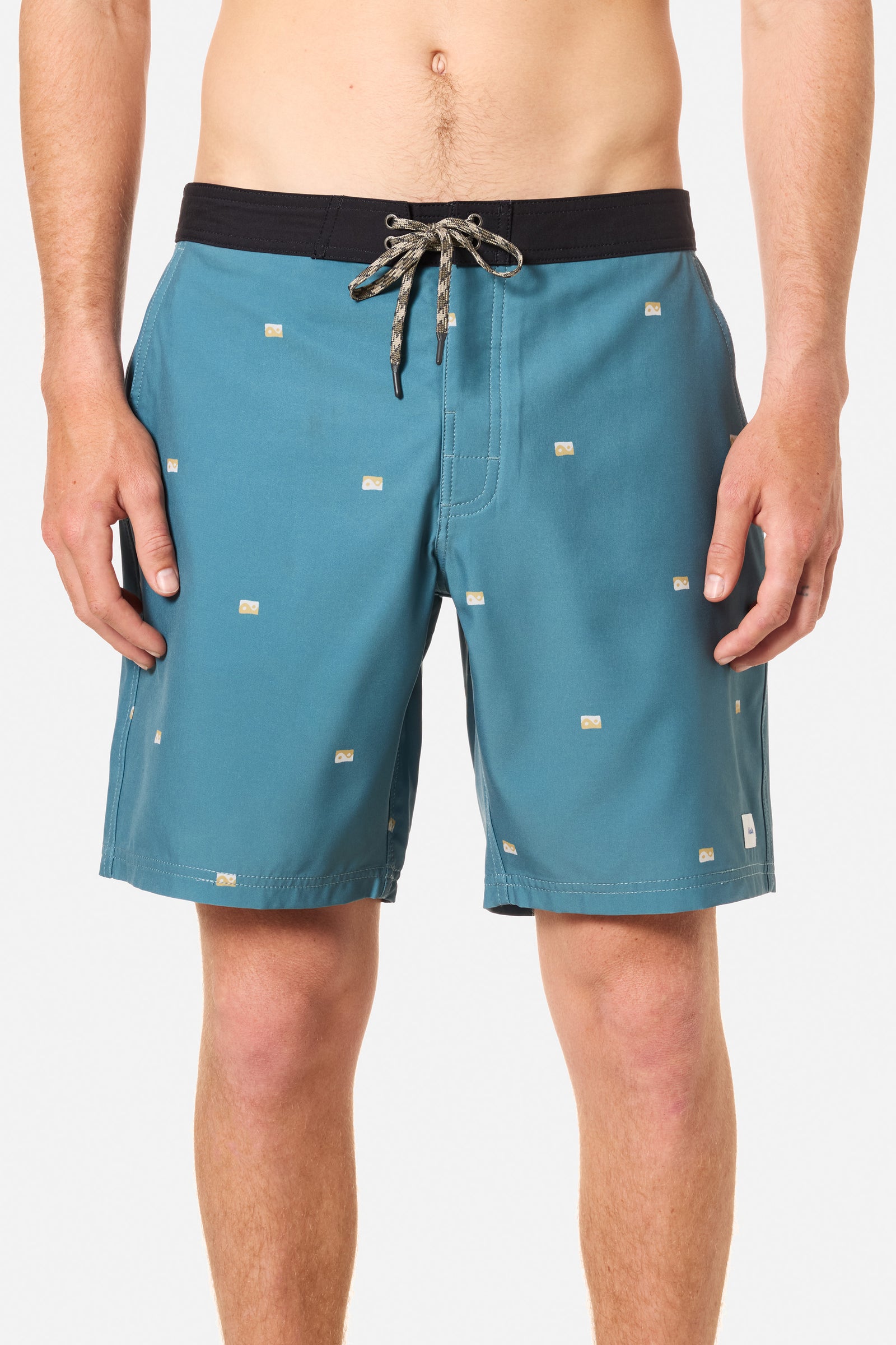 BALANCE HYBRID TRUNK