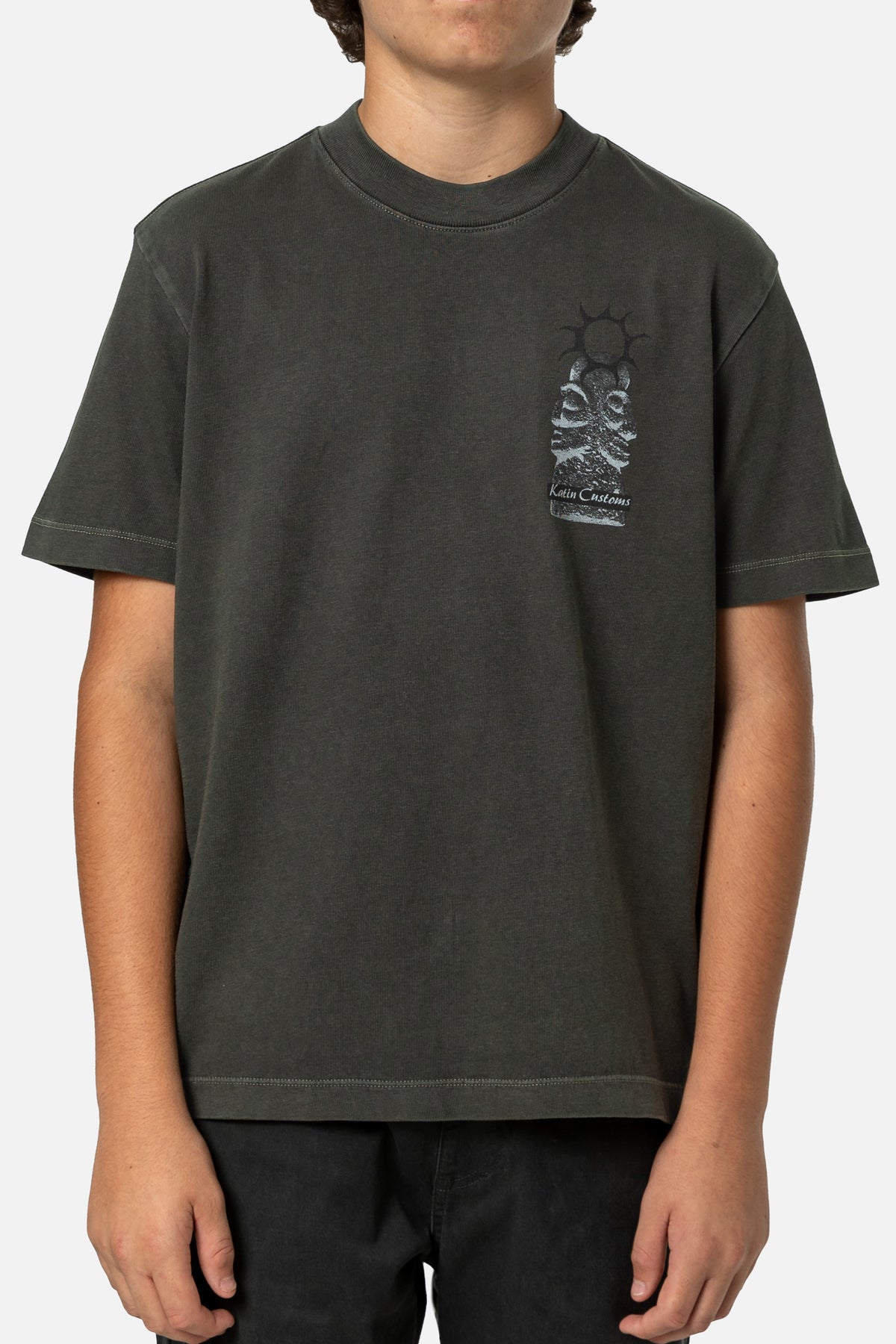 BOYS OFFERING BOX FIT TEE