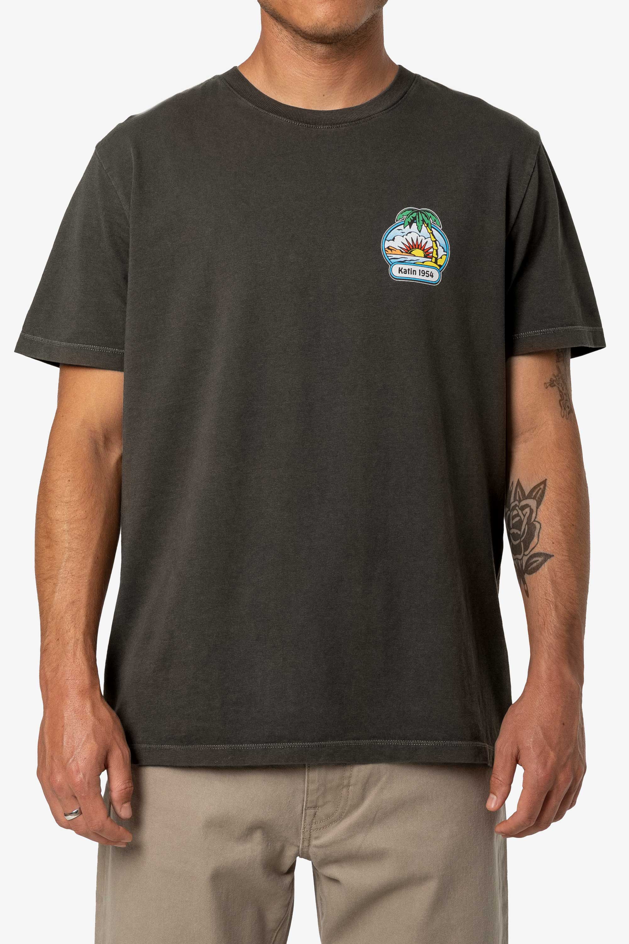 CHILLIN TEE