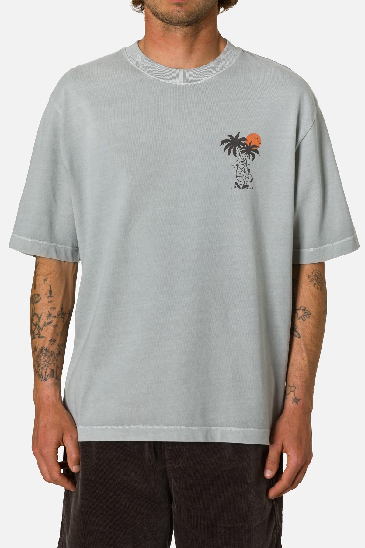 DELIVERY BOX FIT TEE