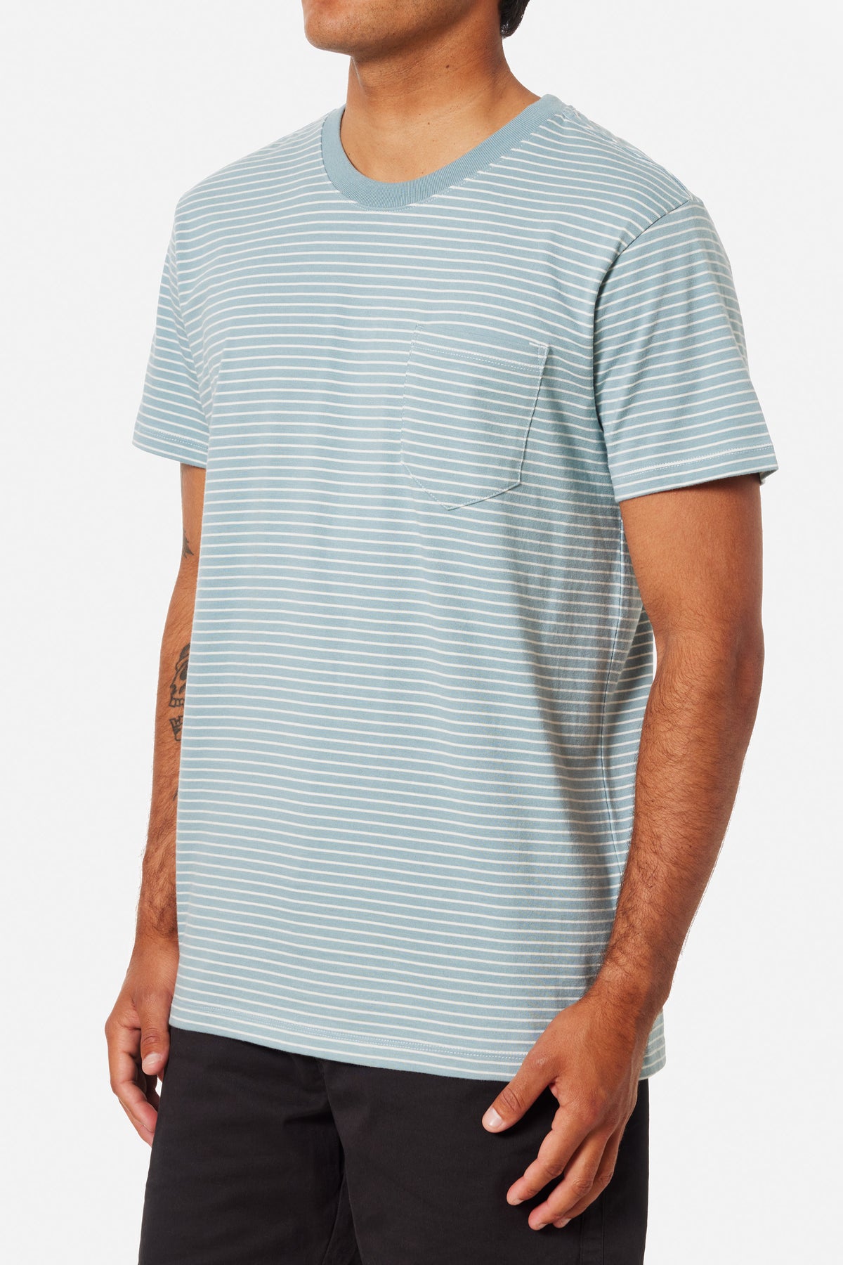 FINLEY POCKET TEE