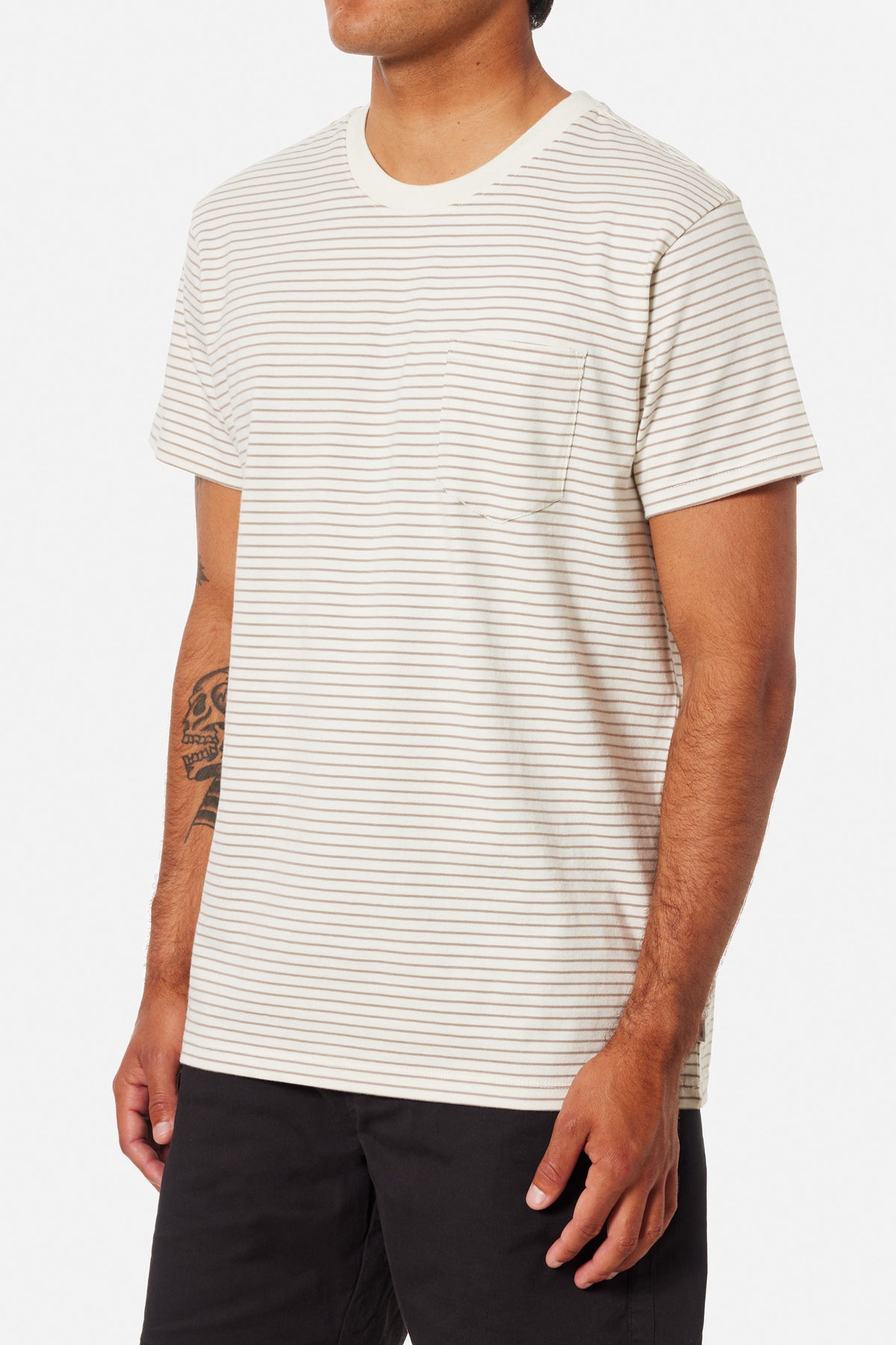 FINLEY POCKET TEE