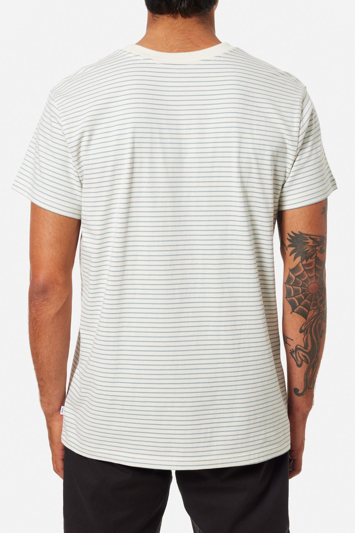 FINLEY POCKET TEE