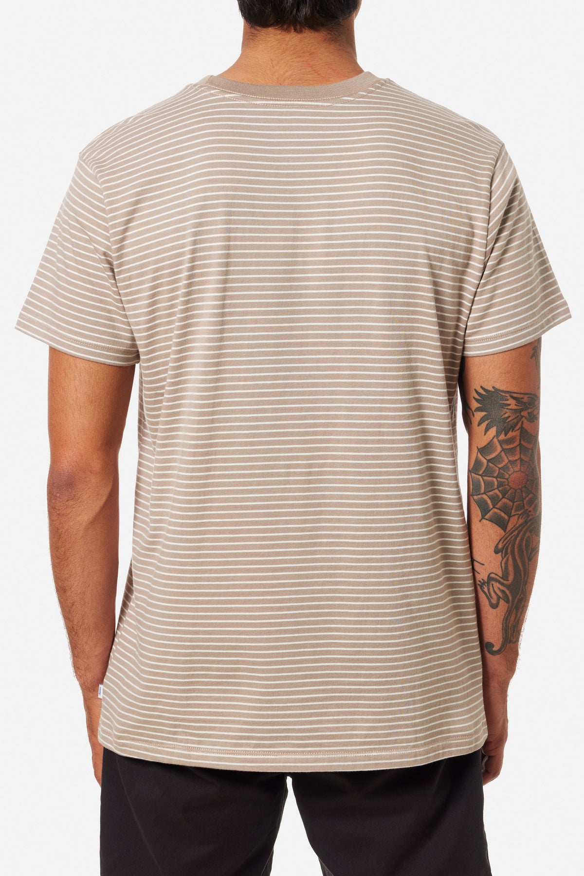 FINLEY POCKET TEE