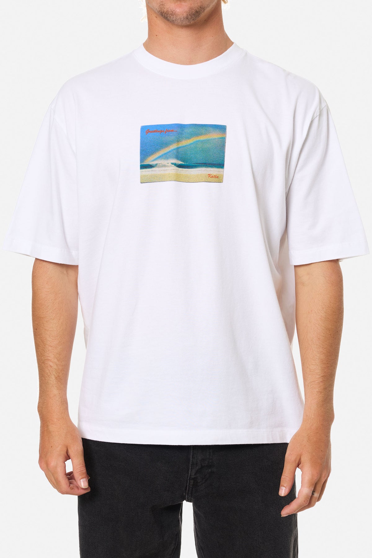 GREETINGS BOX FIT TEE