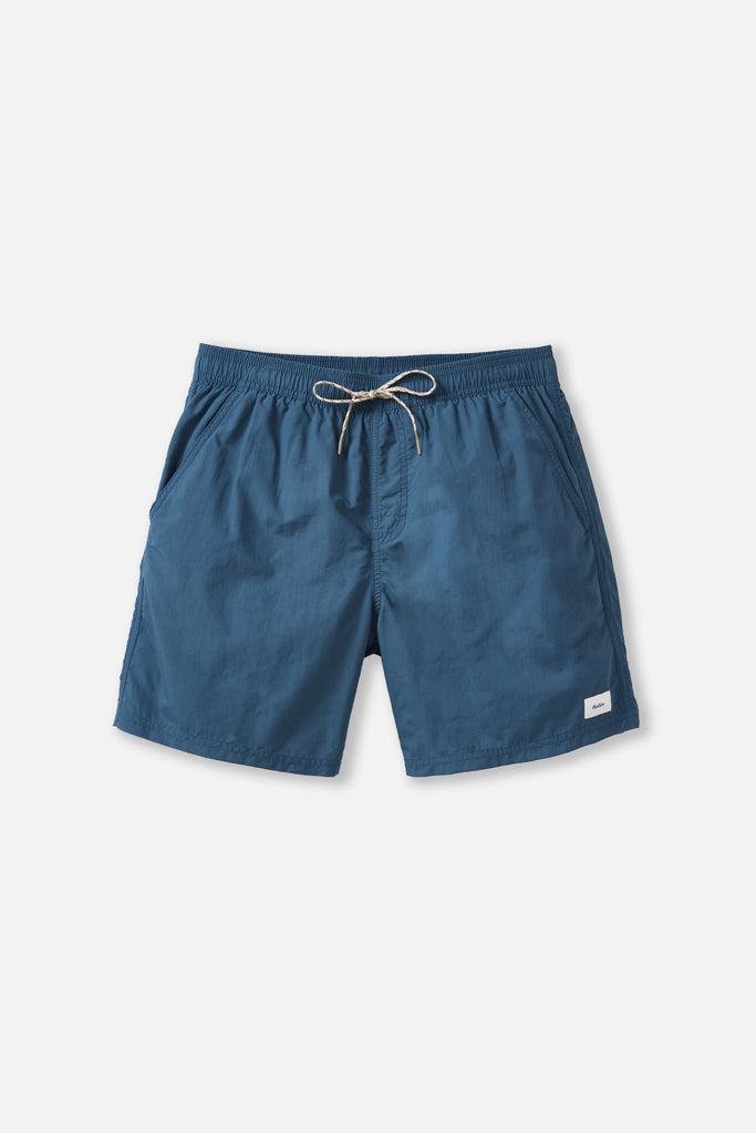 POOLSIDE VOLLEY