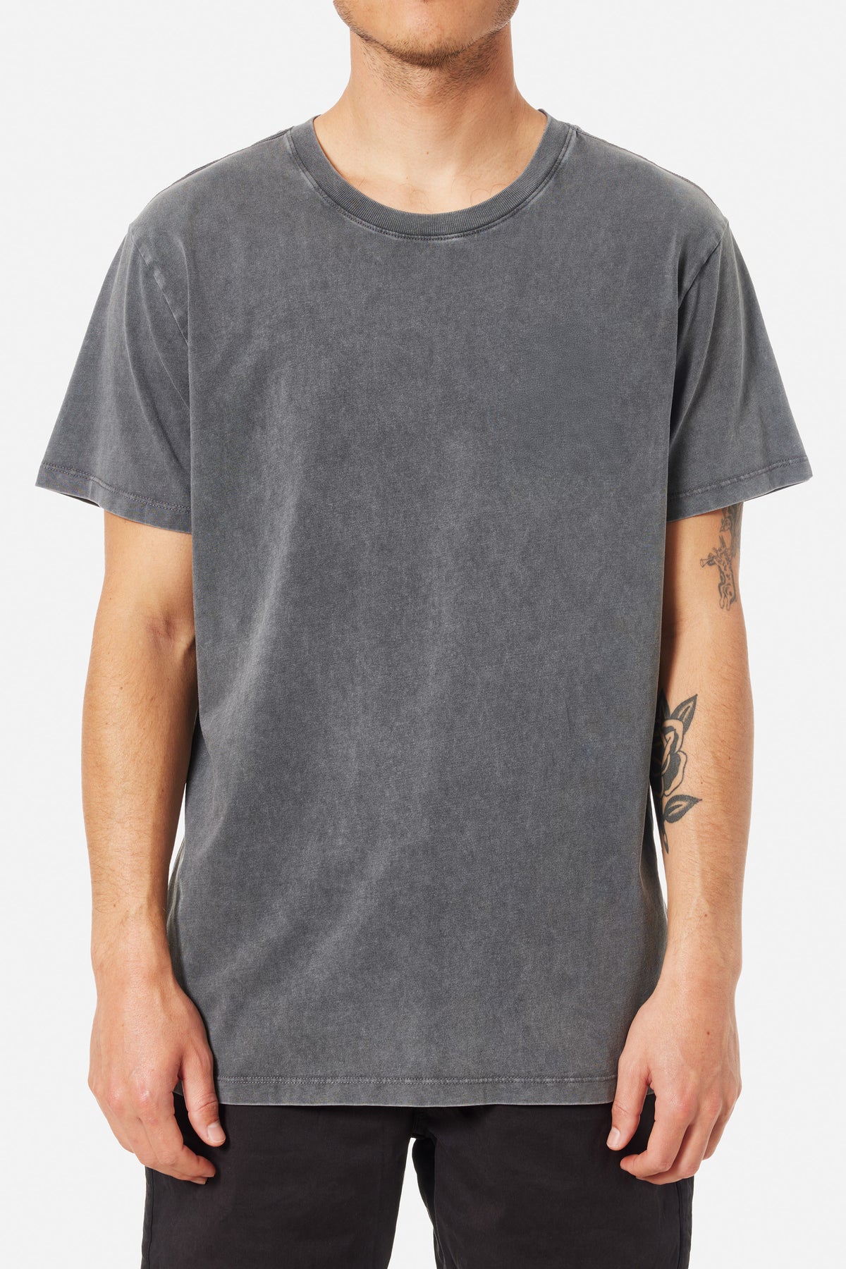 STANDARD TEE