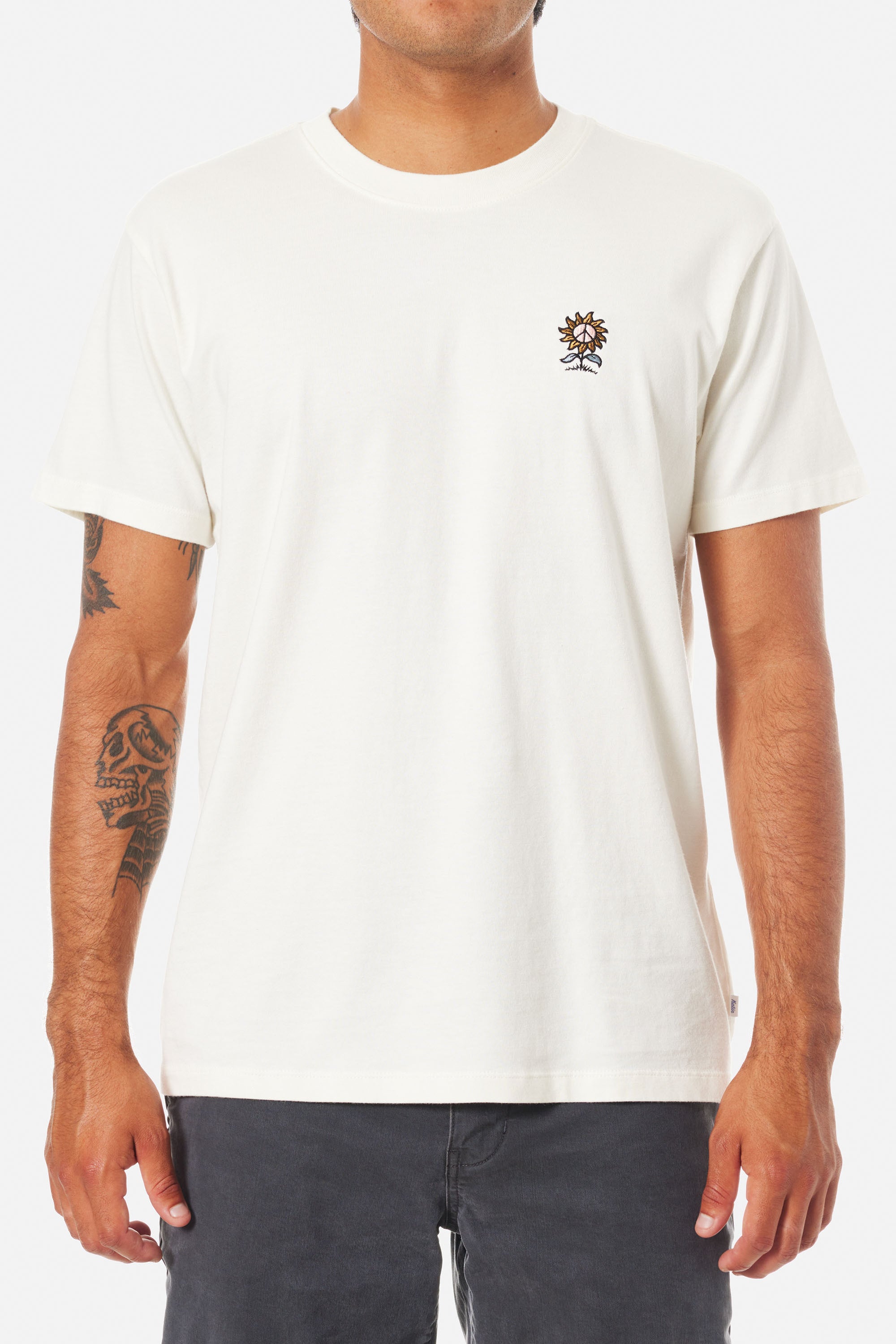 SUNFLOWER EMB TEE