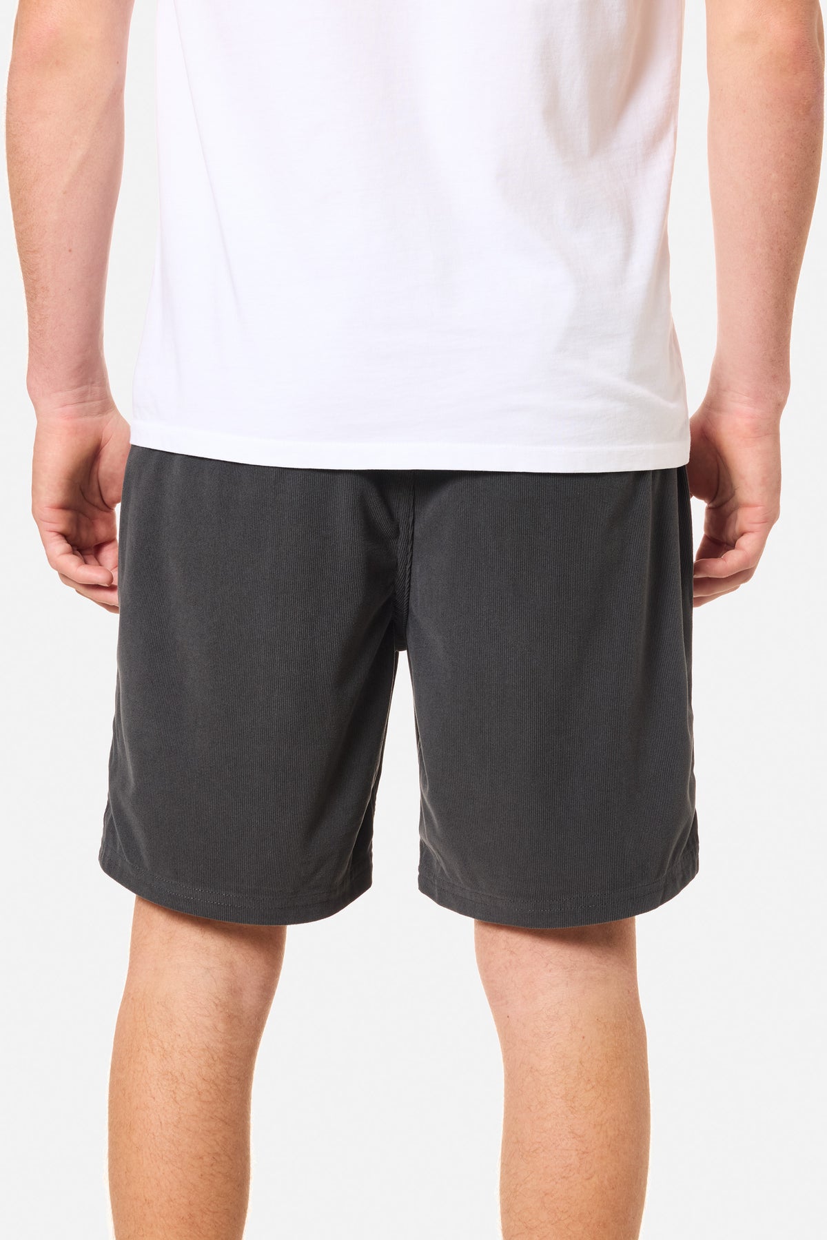 TRAILS CORDUROY SHORT