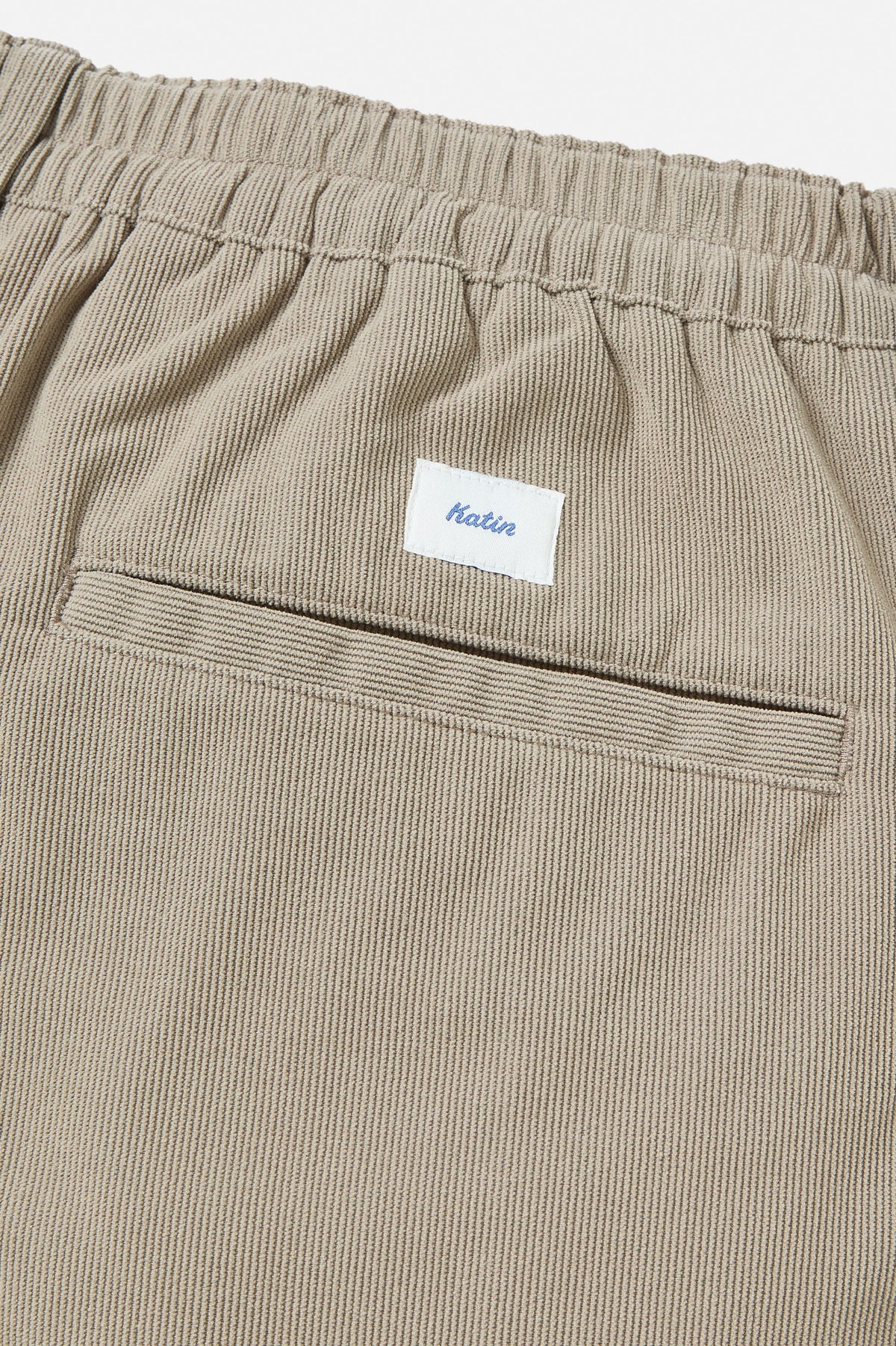 TRAILS CORDUROY SHORT