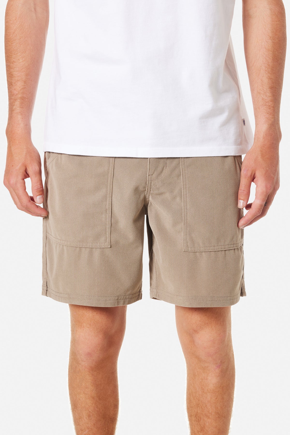 TRAILS CORDUROY SHORT