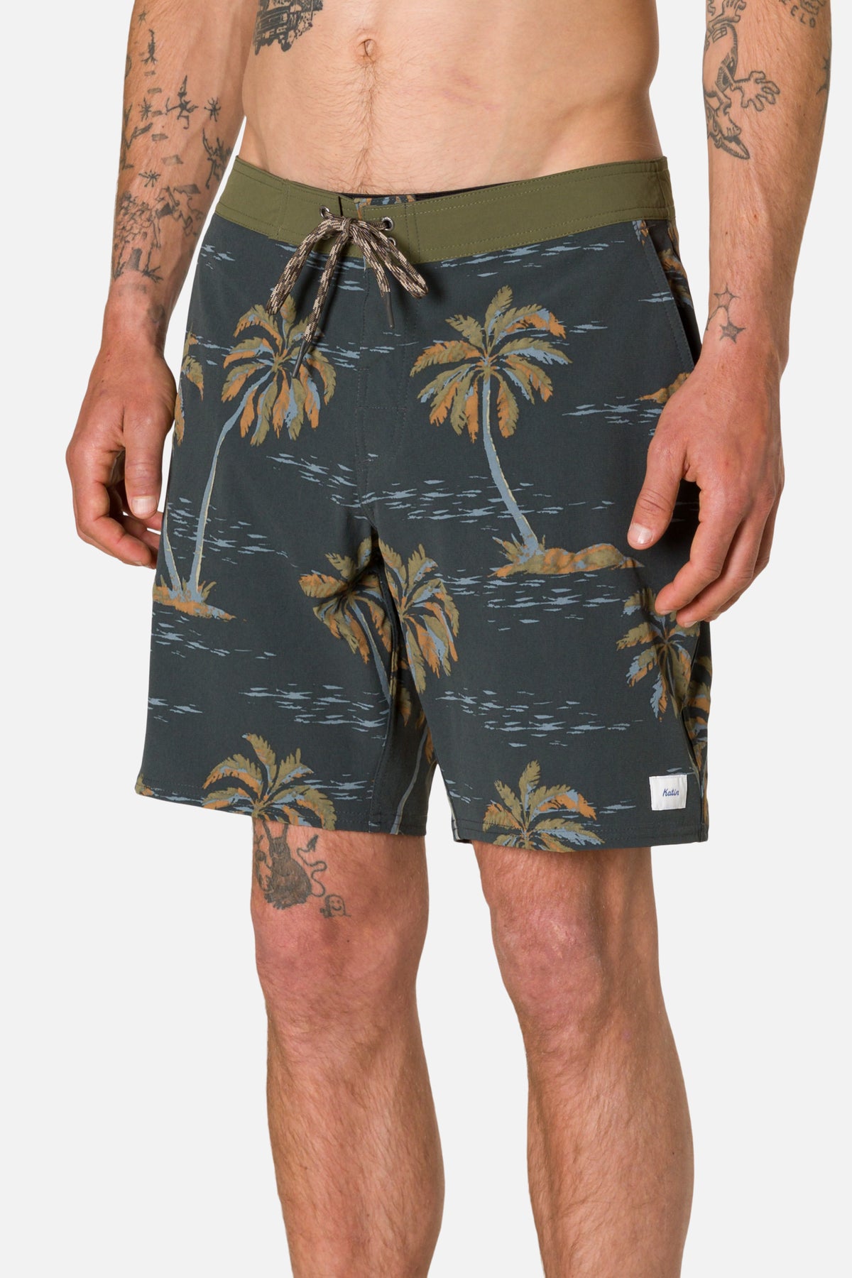 VINCENT HYBRID TRUNK