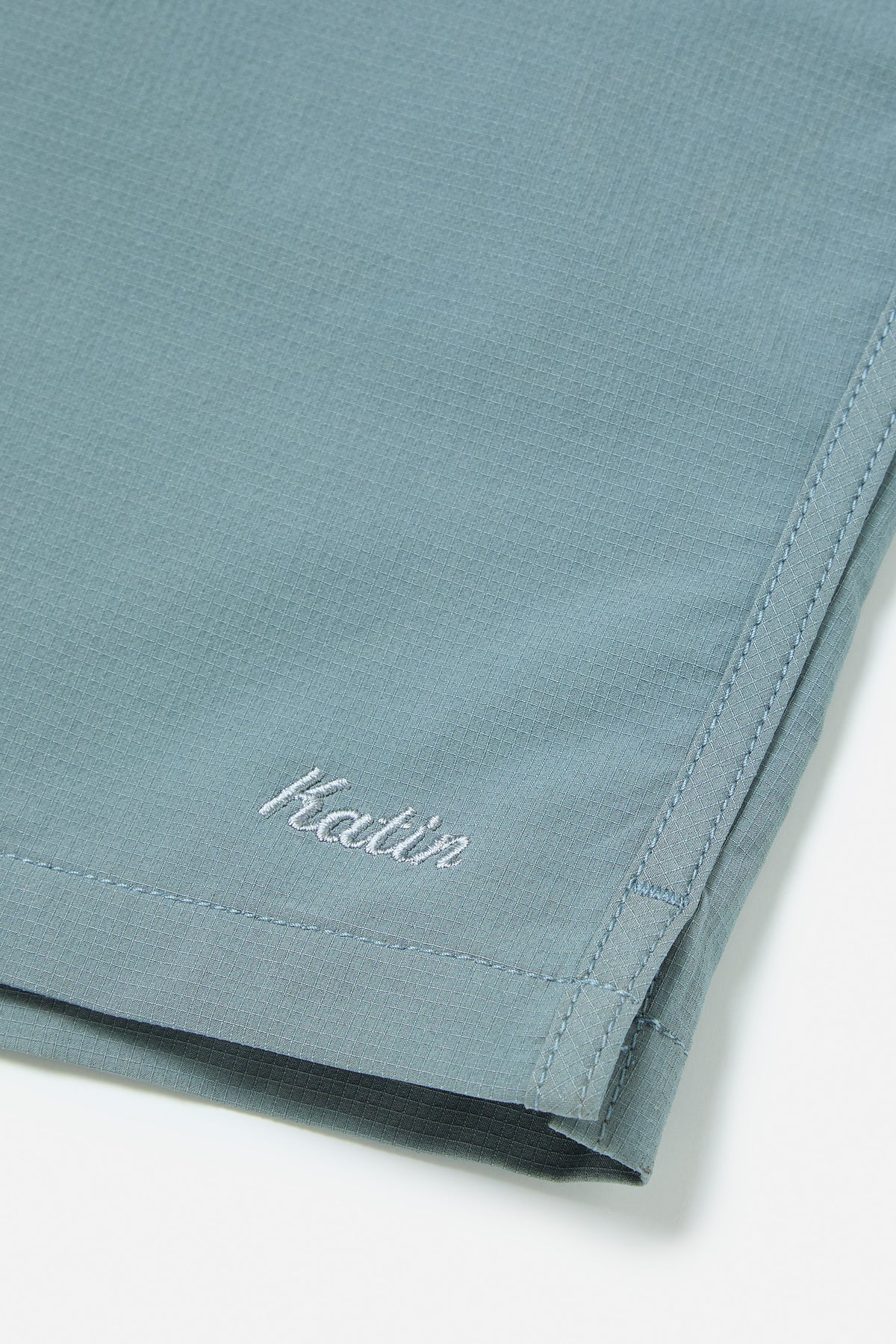 WANDERER HYBRID SHORT