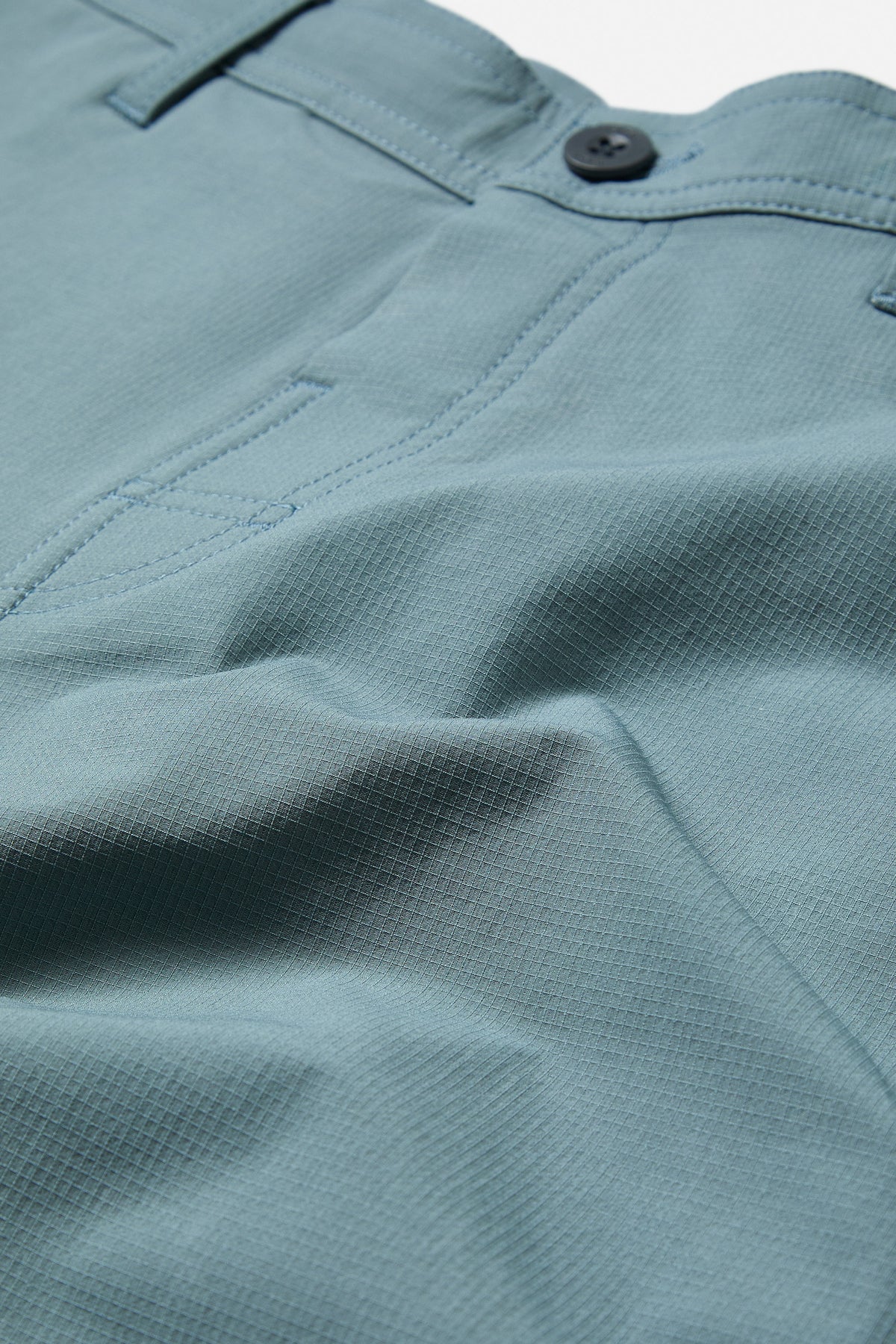 WANDERER HYBRID SHORT