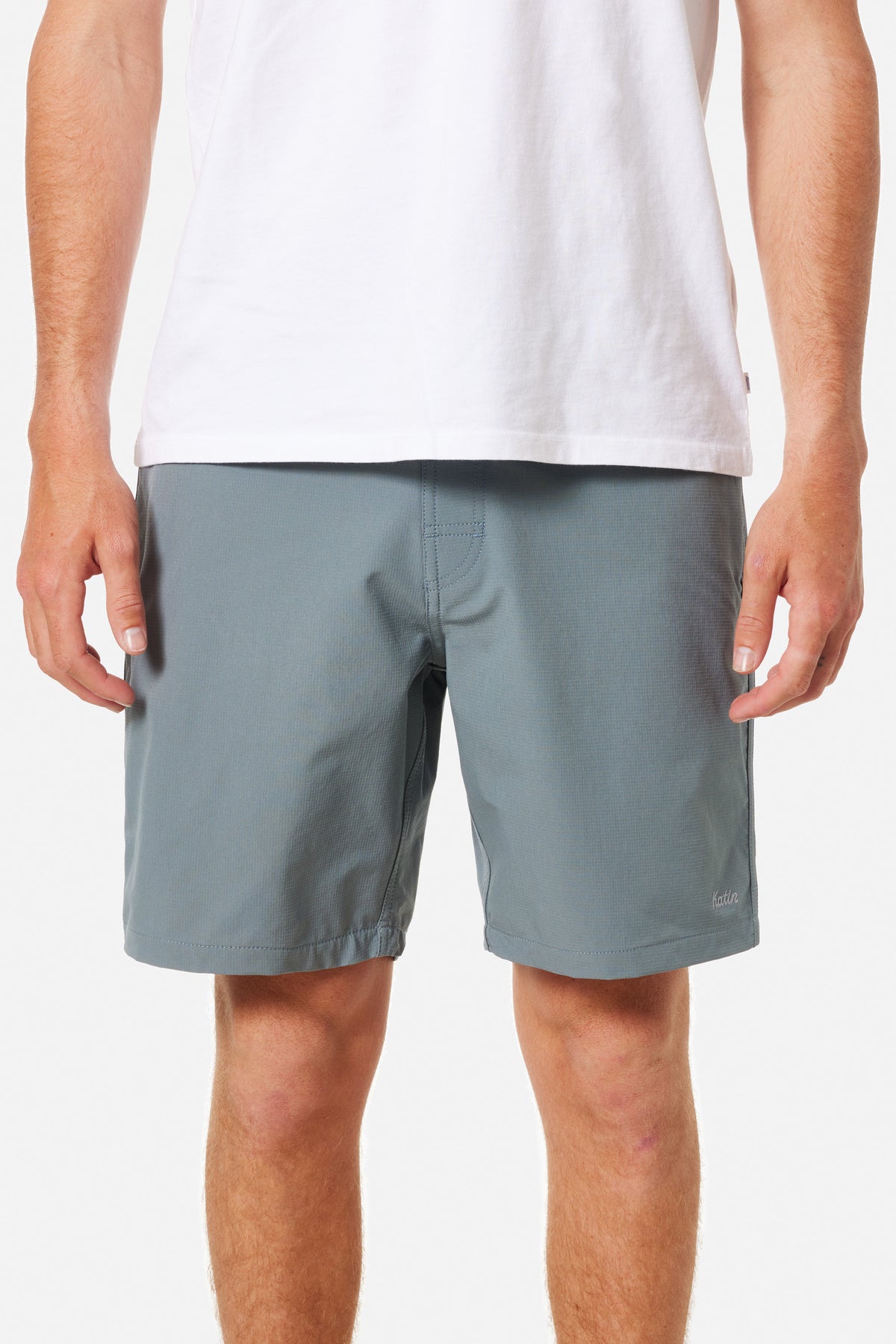 WANDERER HYBRID SHORT