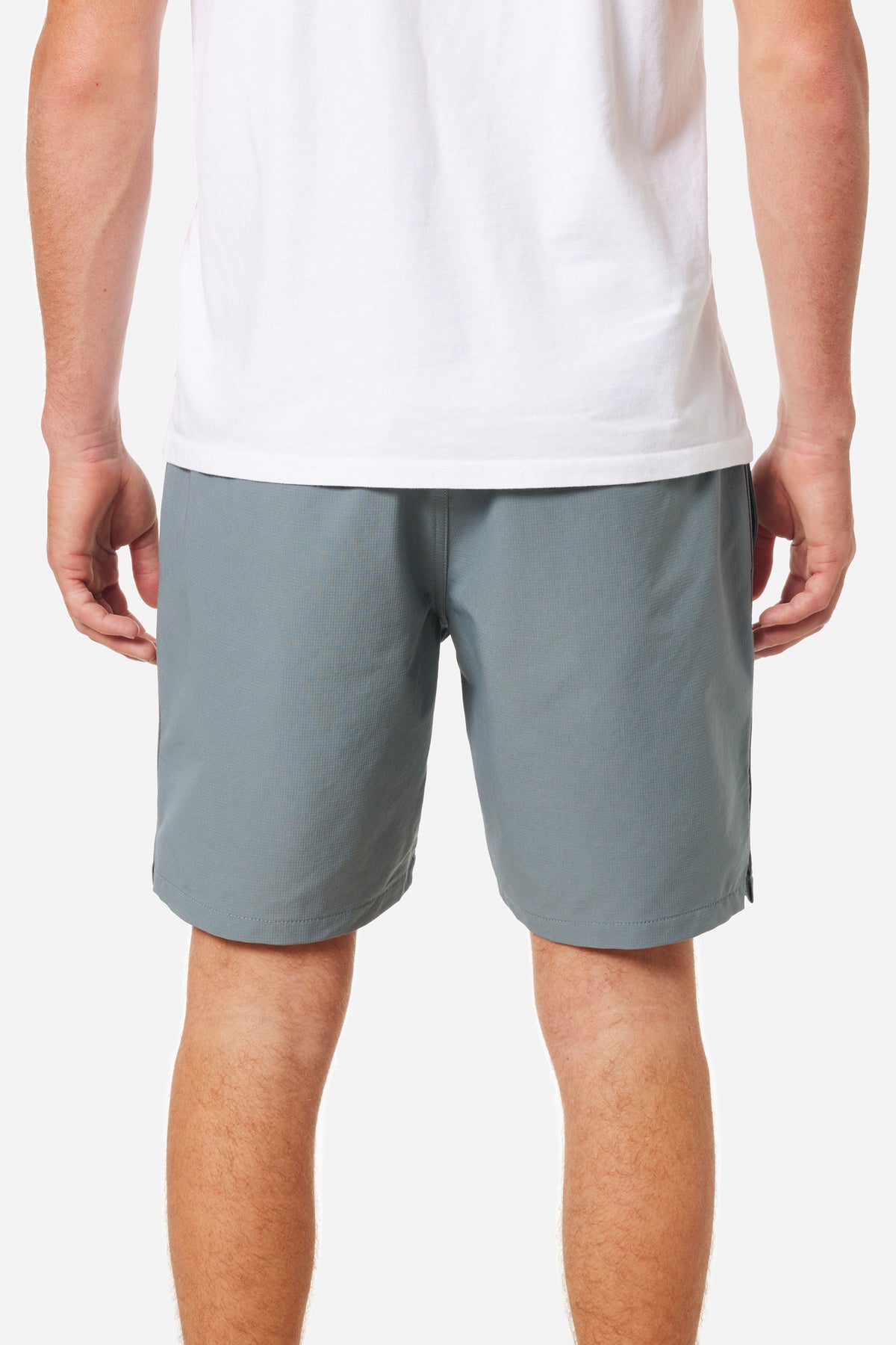 WANDERER HYBRID SHORT