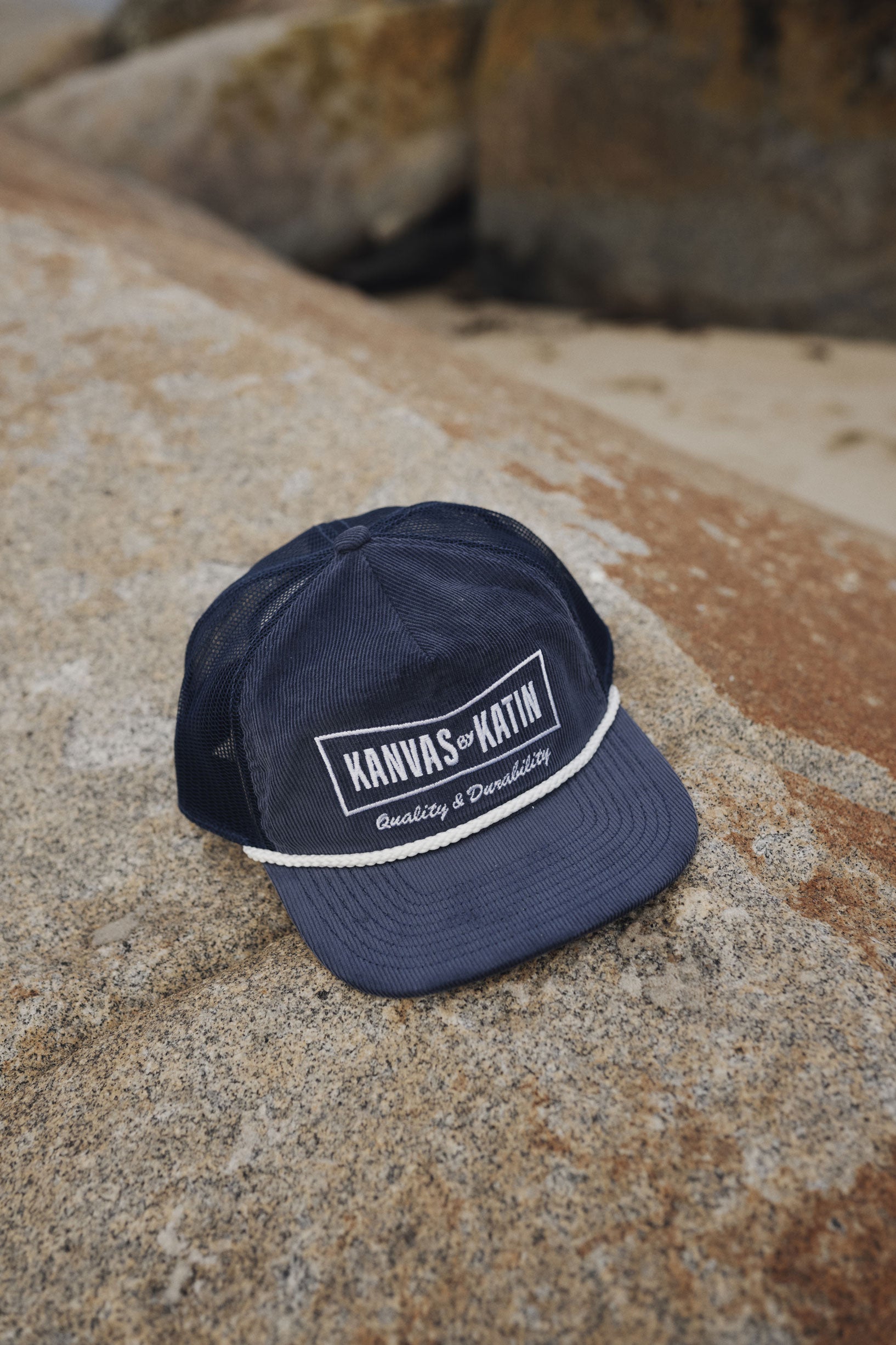 AXLE TRUCKER HAT
