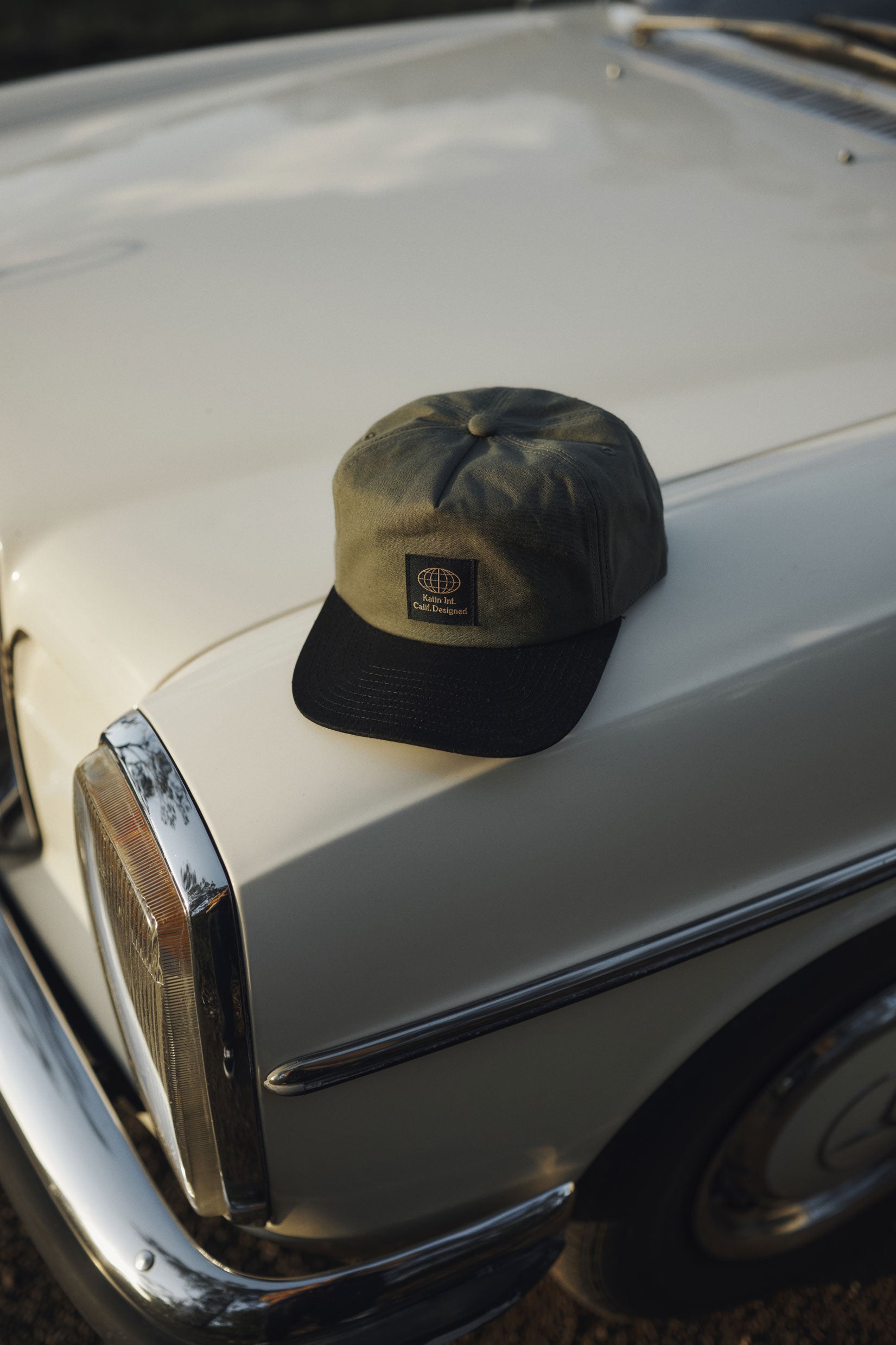 LOCATION HAT