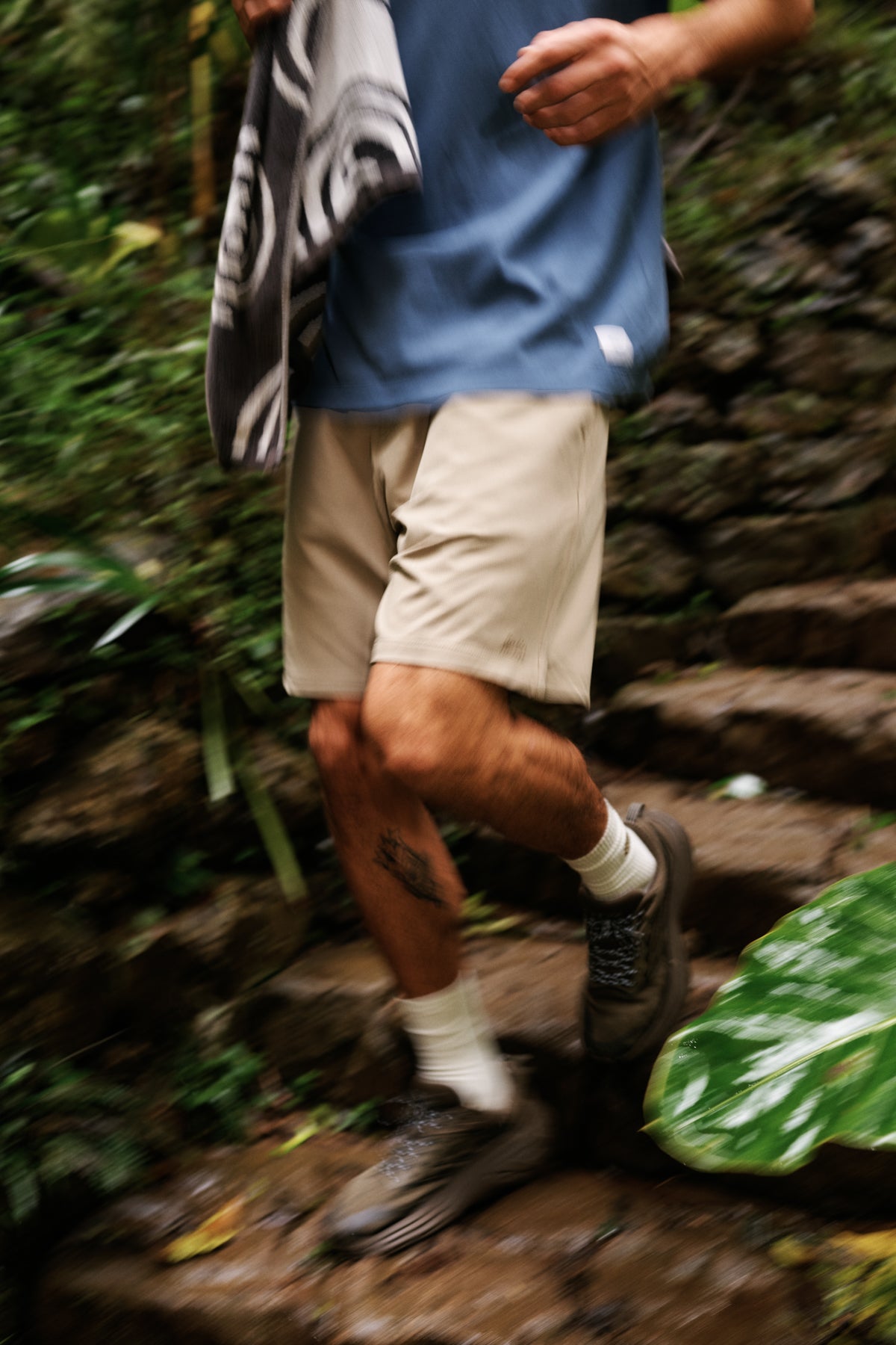 WANDERER HYBRID SHORT