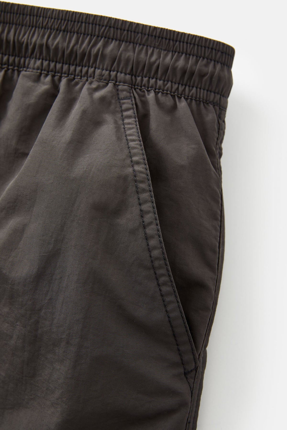 BOYS POOLSIDE VOLLEY