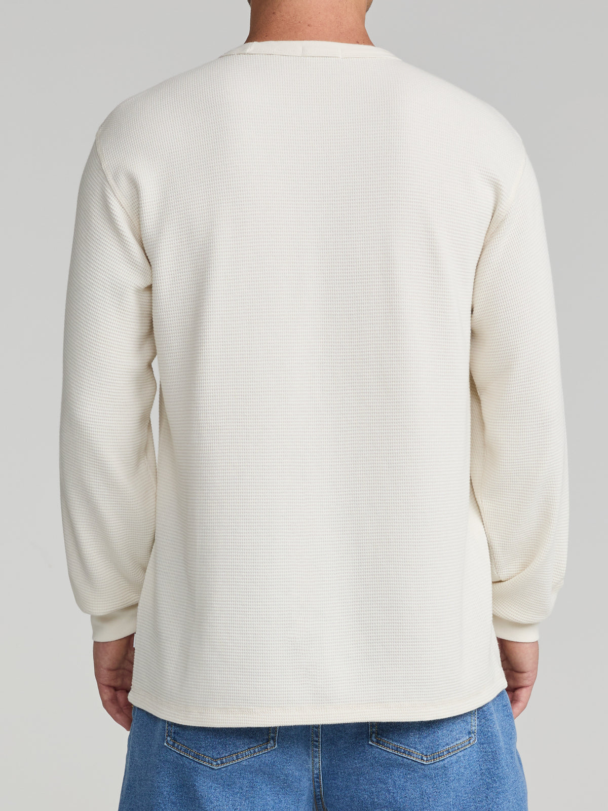 Katin Therman Thermal in Vintage White thermal, on model, back #color_vintage white