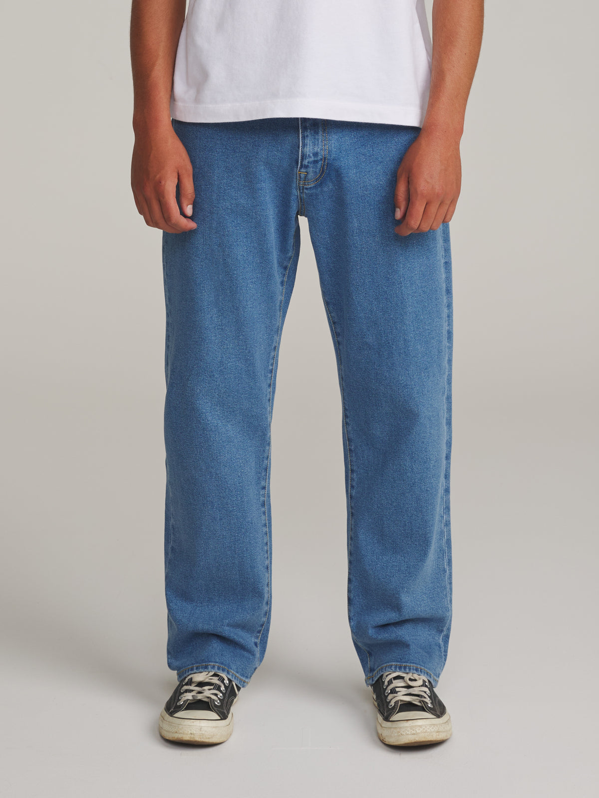 Katin George 64 Relaxed in Medium Indigo - worn on model, front