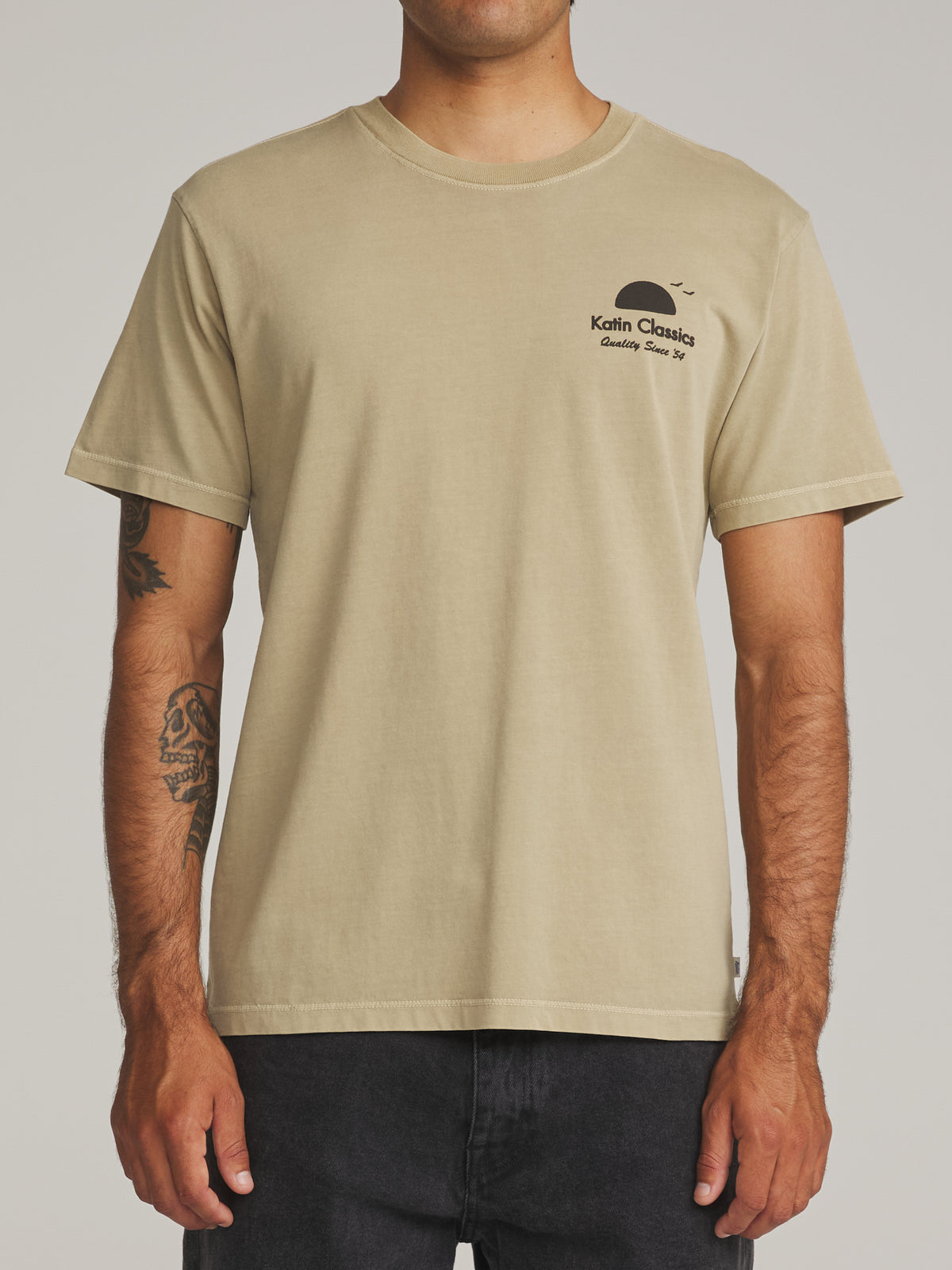 AUANA TEE