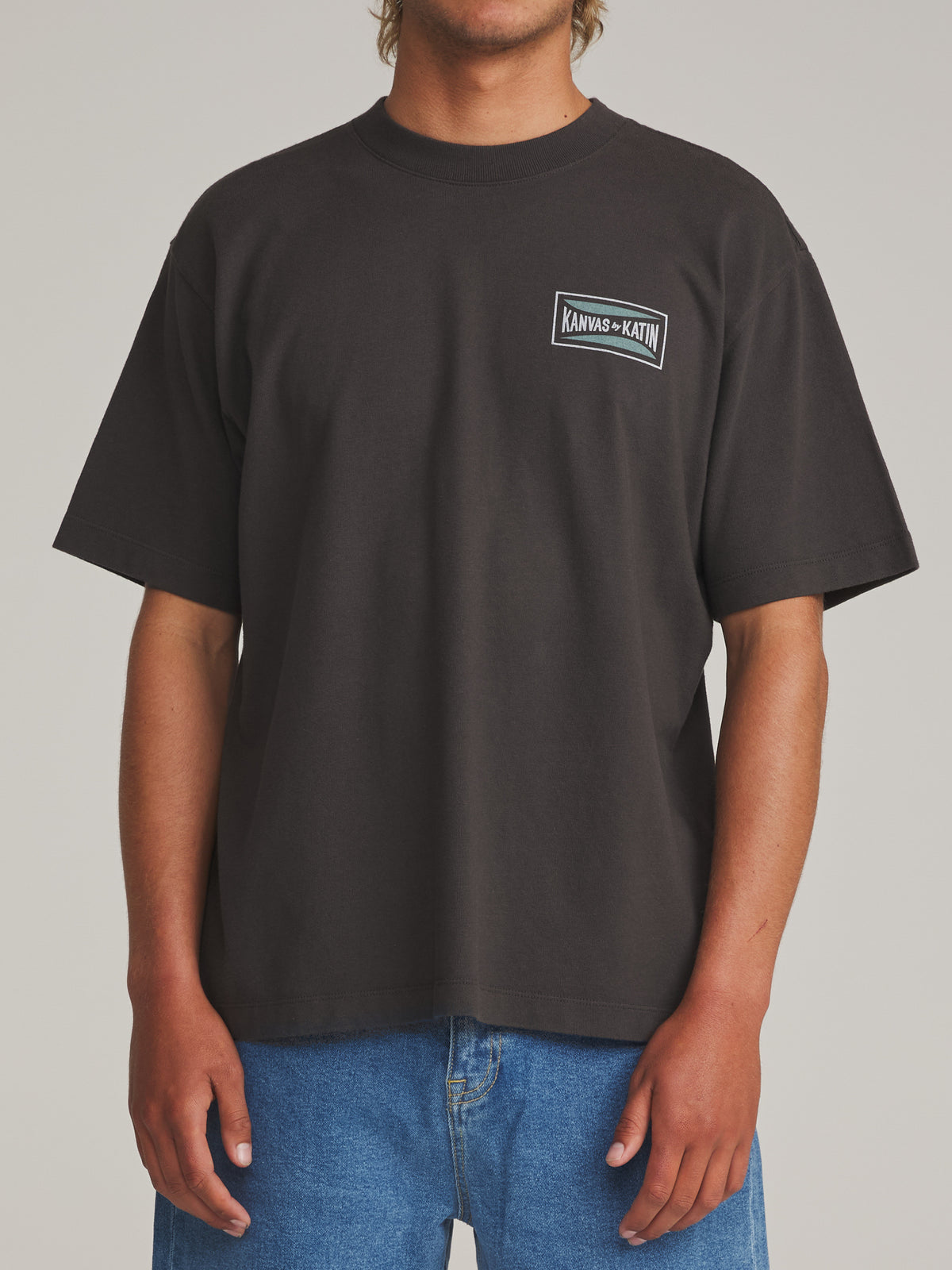 SCRUBBER BOX FIT TEE
