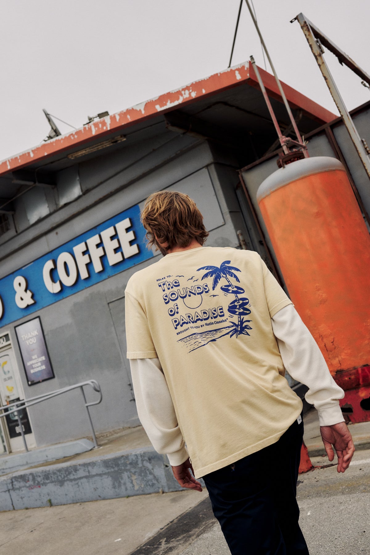 Katin Sonics Tee in Dusty Yellow Vintage Wash - lifestyle
