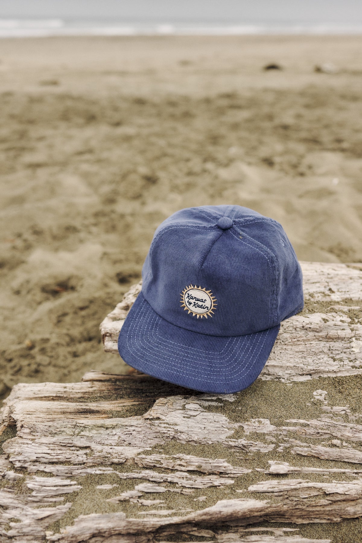 Katin Ramblin Hat in Vintage White/Navy - lifestyle