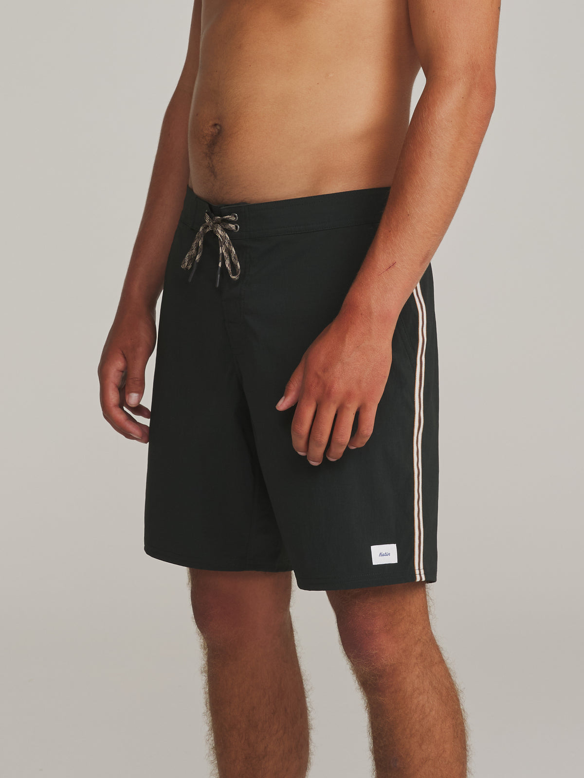 Katin Theo Hybrid Trunk in BLACK - worn on model, side