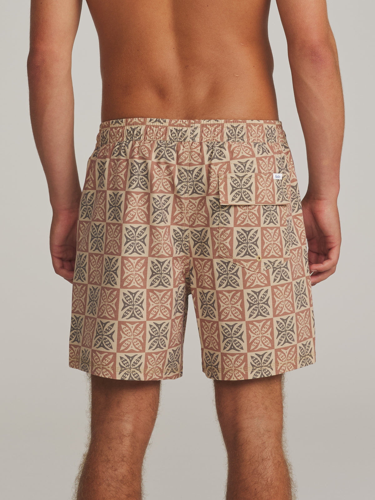 Katin Stowaway Volley in Rust - worn on model, back