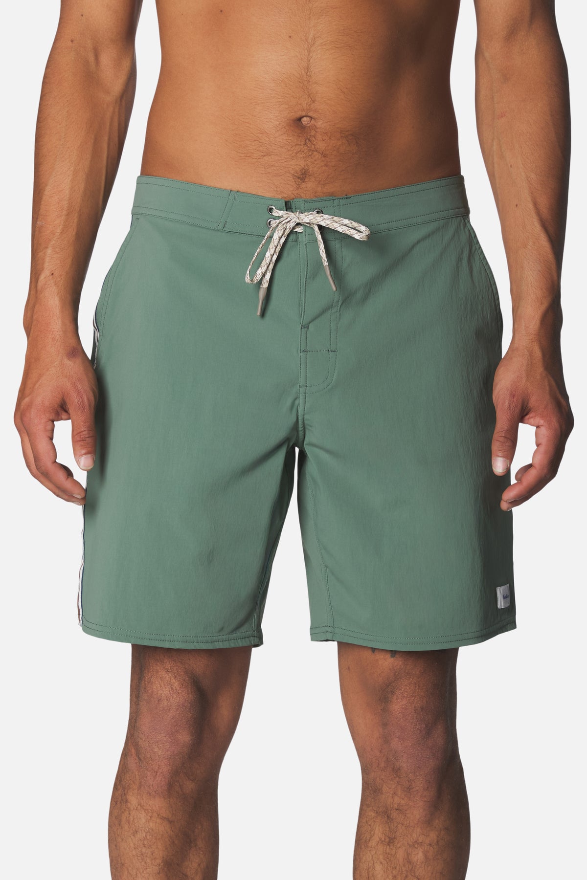 THEO HYBRID TRUNK