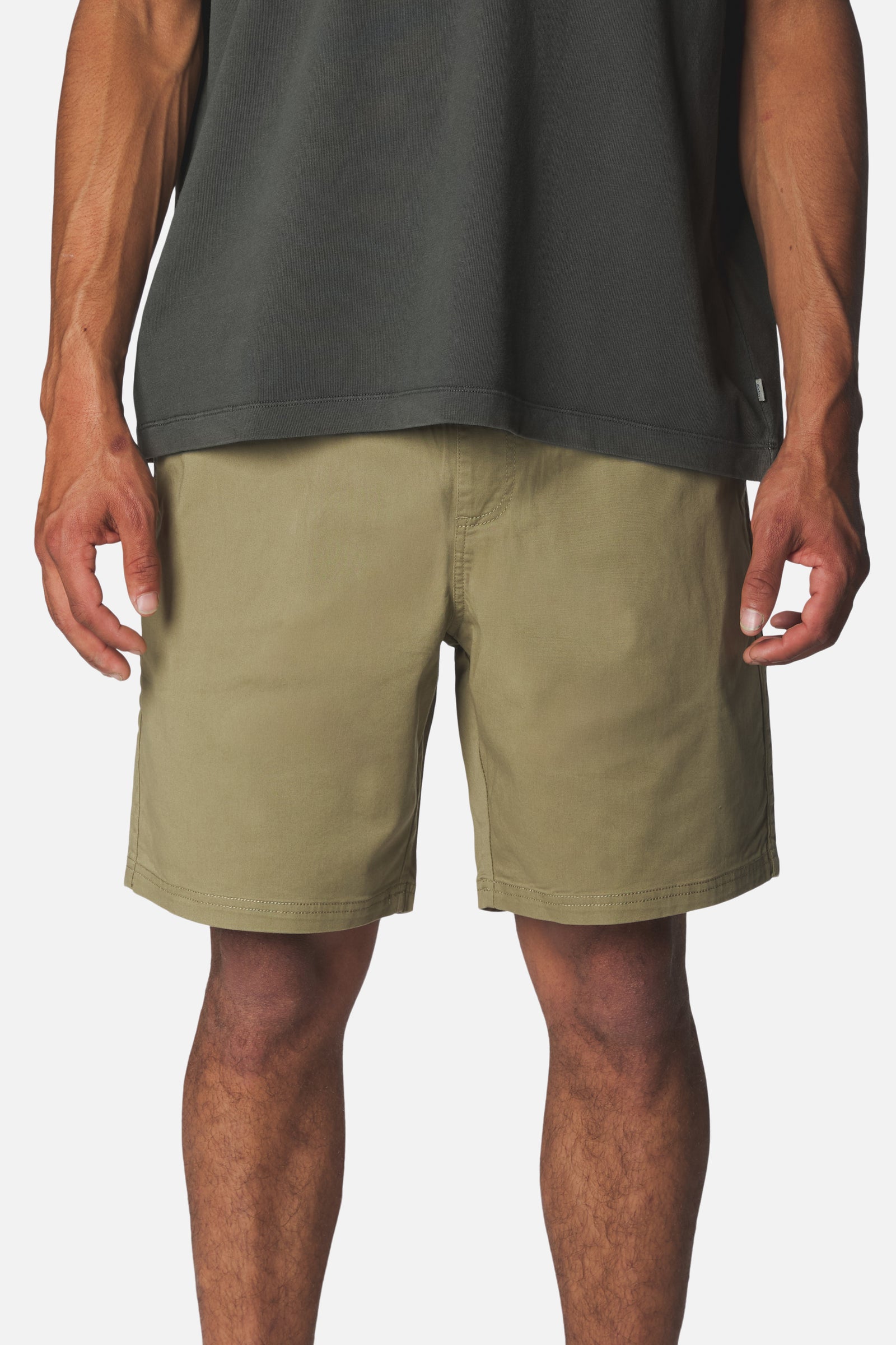 Katin su26 walkshorts patio short moss on model front